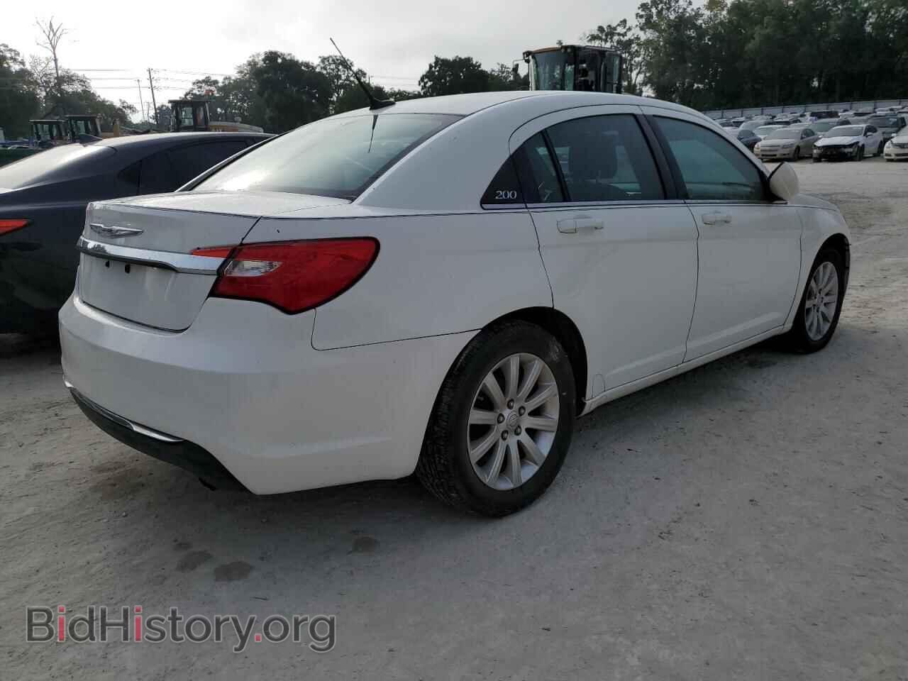 2011 CHRYSLER 200 - VIN: 1C3BC1FB7BN511181 - Фото 3