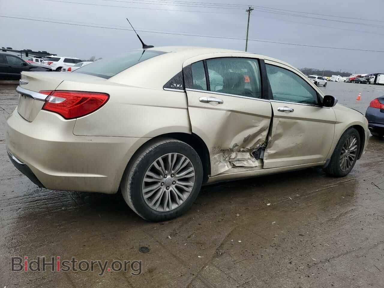 2011 CHRYSLER 200 - VIN: 1C3BC2FGXBN504338 - Фото 3