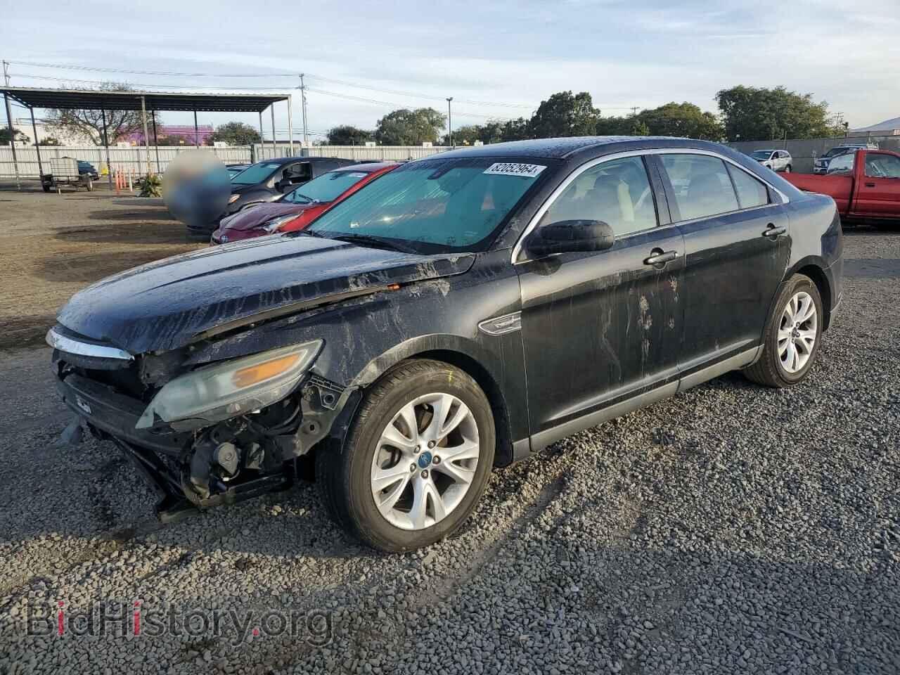 Photo 1FAHP2DW2BG139555 - FORD TAURUS 2011