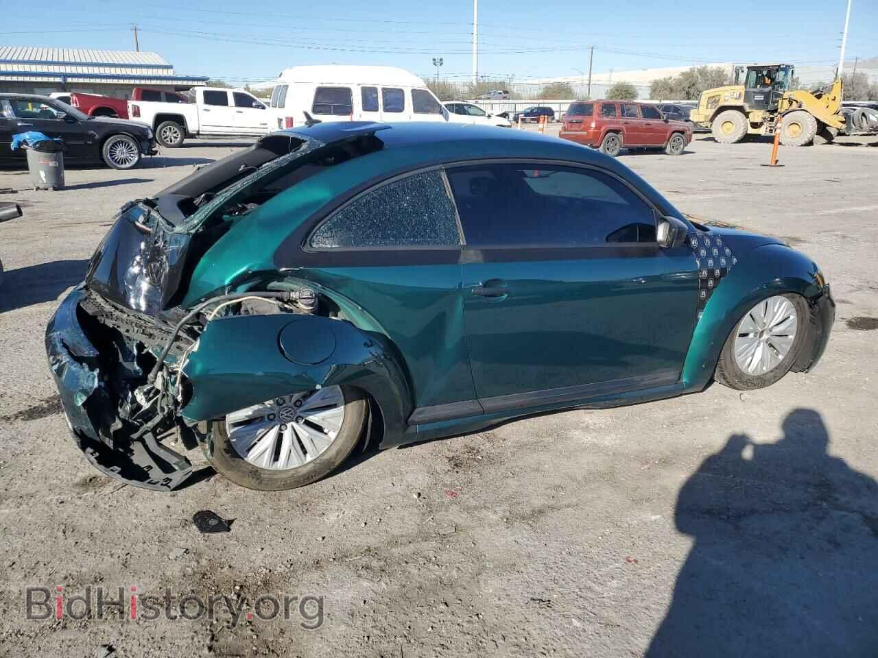2017 VOLKSWAGEN BEETLE - VIN: 3VWF17AT4HM624320 - Фото 3
