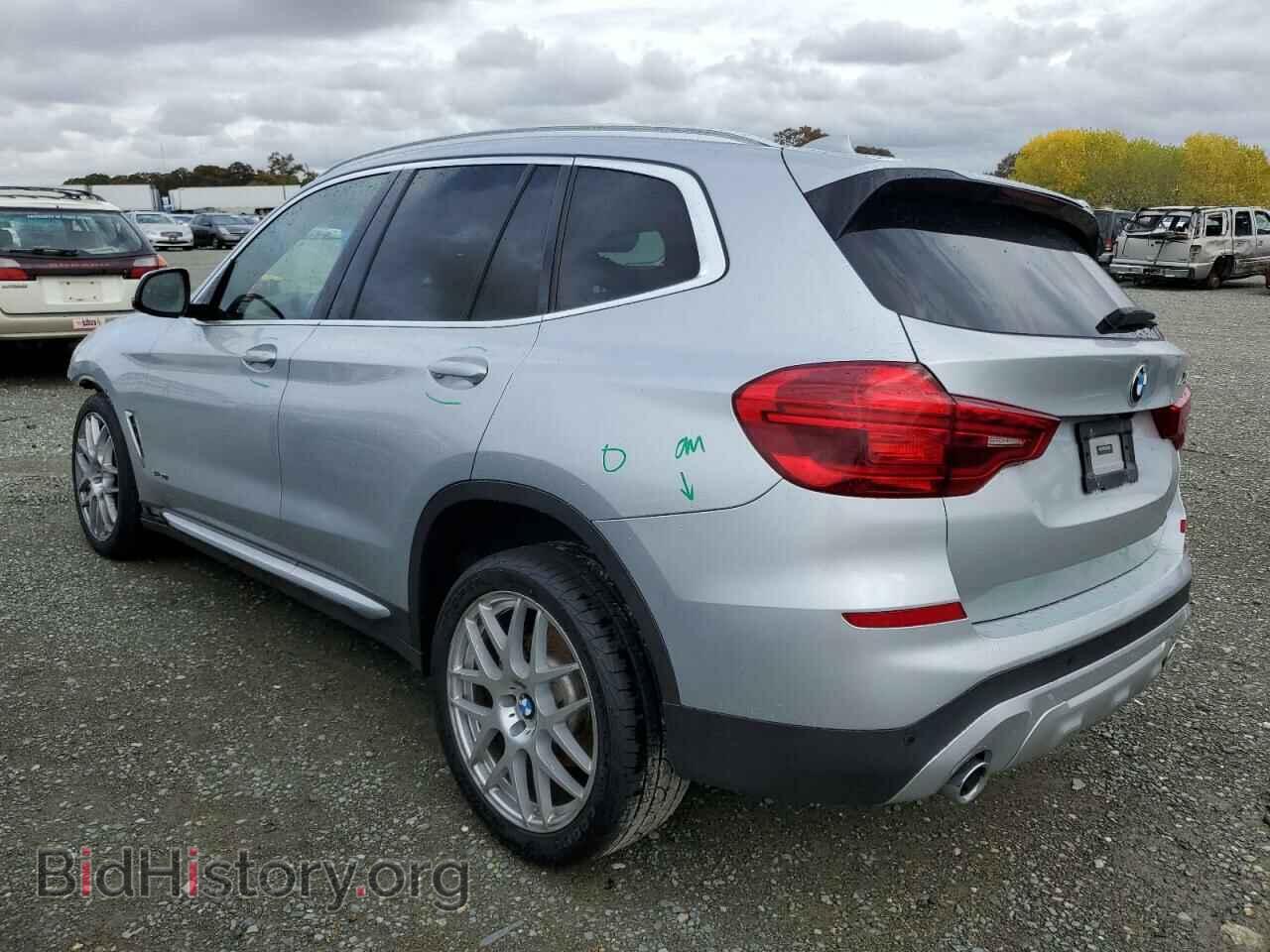 2018 BMW X3 - VIN: 5UXTR9C50JLD57467 - Фото 2