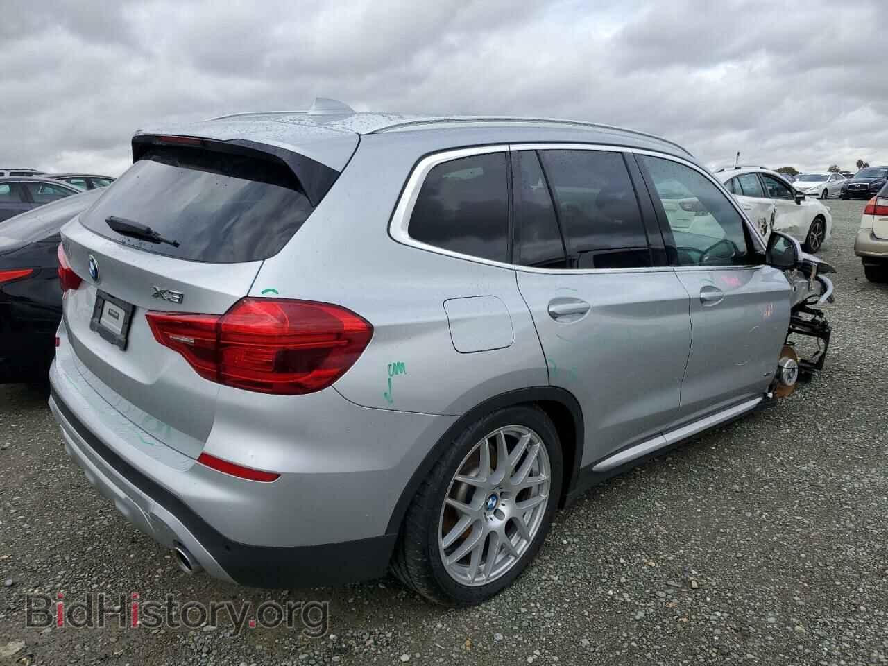 2018 BMW X3 - VIN: 5UXTR9C50JLD57467 - Фото 3