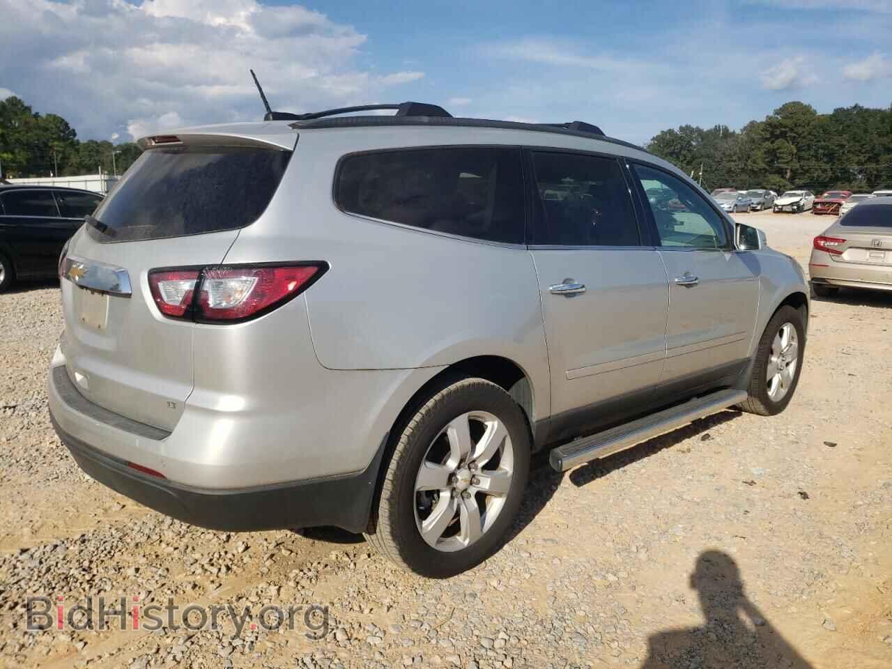 2017 CHEVROLET TRAVERSE - VIN: 1GNKRGKD8HJ305931 - Фото 3