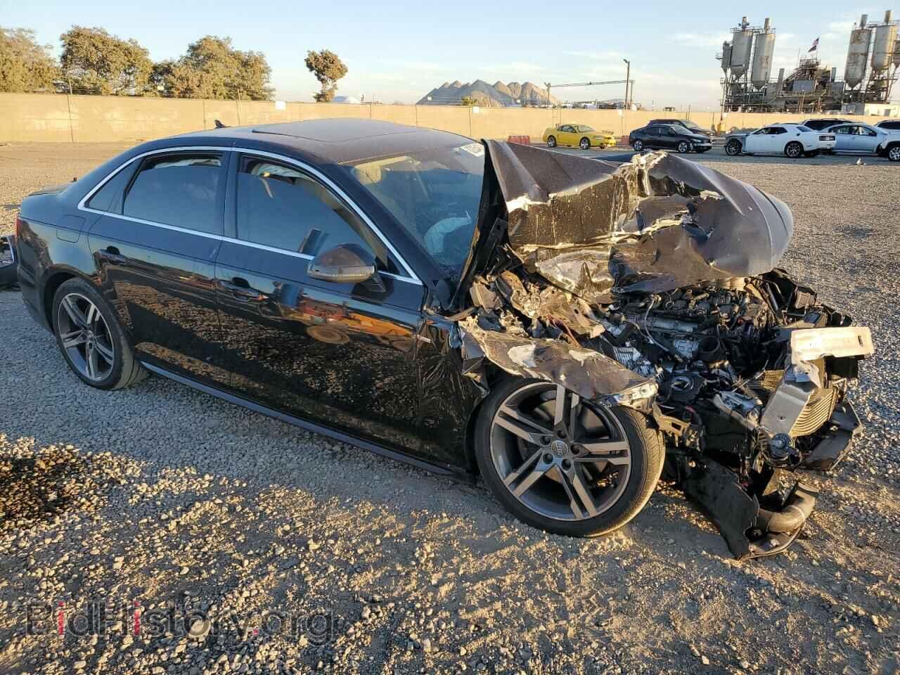 2018 AUDI A4 - VIN: WAULMAF49JA139375 - Фото 4