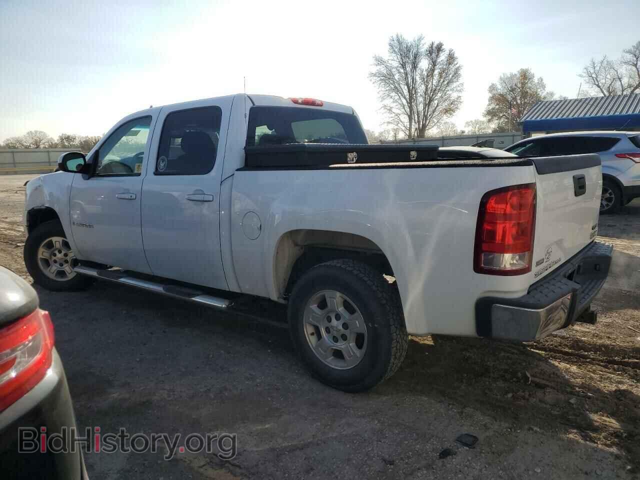 2008 GMC SIERRA - VIN: 2GTEC130581217476 - Photo 2