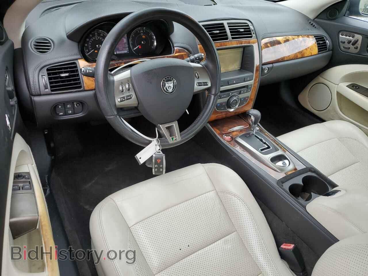 2007 JAGUAR XKR - VIN: SAJWA44C679B17465 - Фото 8