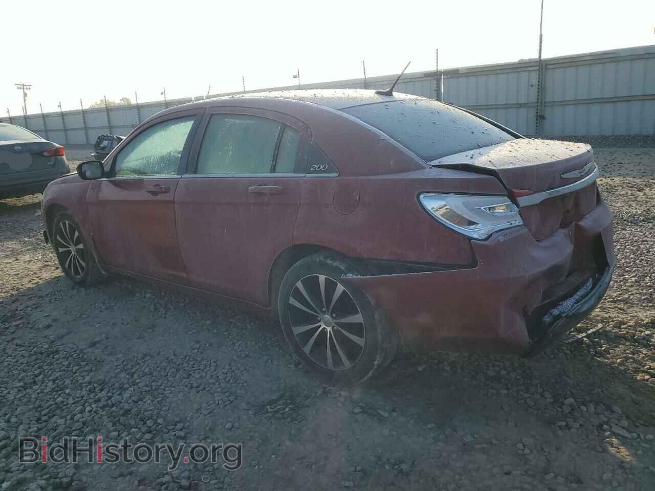 2013 CHRYSLER 200 - VIN: 1C3CCBCG3DN688744 - Фото 2