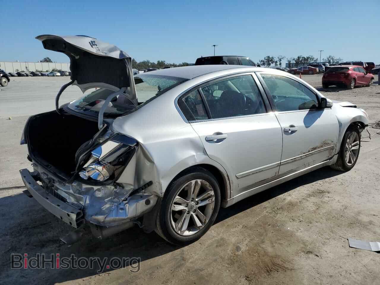 2011 NISSAN ALTIMA - VIN: 1N4BL2AP1BC135311 - Фото 3