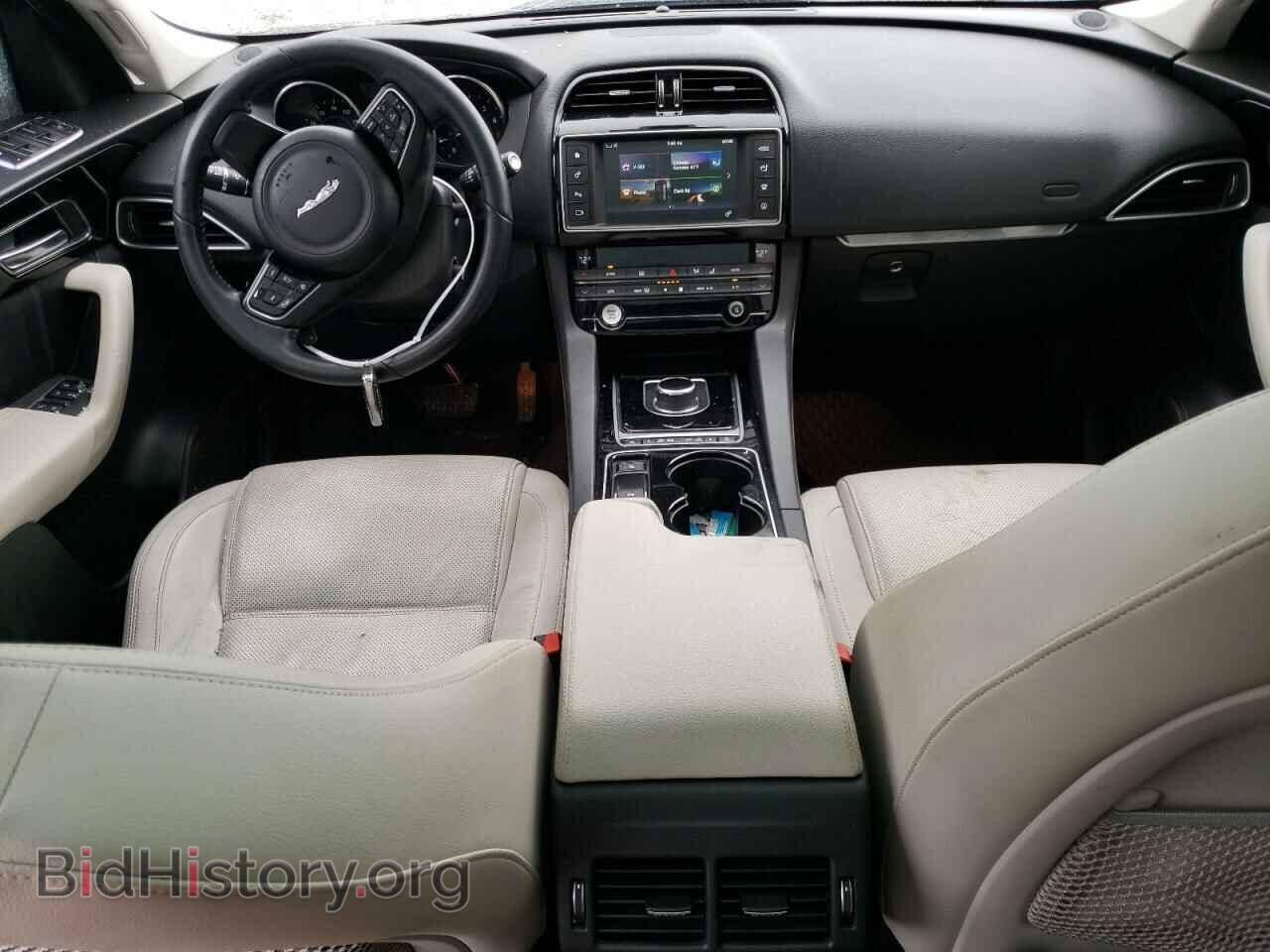 2017 JAGUAR F-PACE - VIN: SADCK2BV0HA069051 - Фото 8