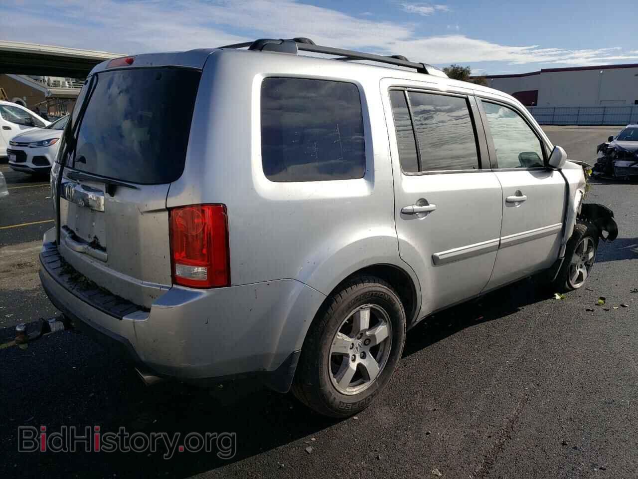 2011 HONDA PILOT - VIN: 5FNYF3H43BB052088 - Фото 3