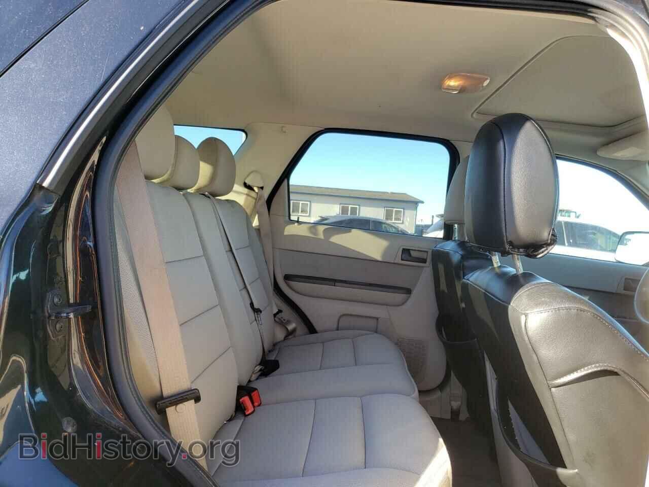 2011 FORD ESCAPE - VIN: 1FMCU5K31BKA28009 - Фото 11