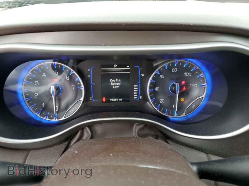 2019 Chrysler PACIFICA (VIN 2C4RC1AG8KR523324) — фото 9 из 13