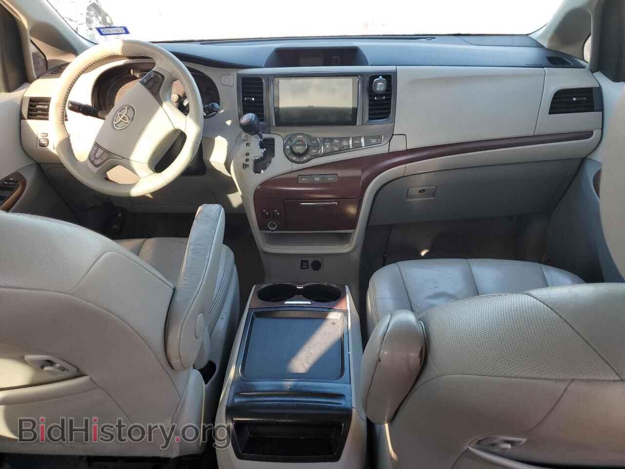 2011 TOYOTA All Models - VIN: 5TDYK3DC9BS083009 - Фото 8