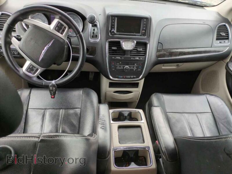 2014 Chrysler MINIVAN (VIN 2C4RC1BG2ER448848) — photo 8 of 13