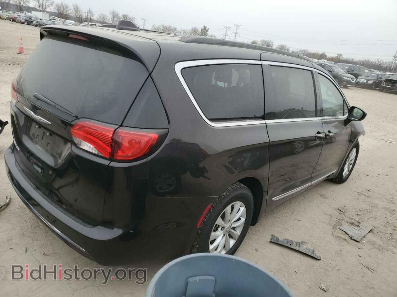 2017 CHRYSLER PACIFICA - VIN: 2C4RC1BG5HR720457 - Photo 3