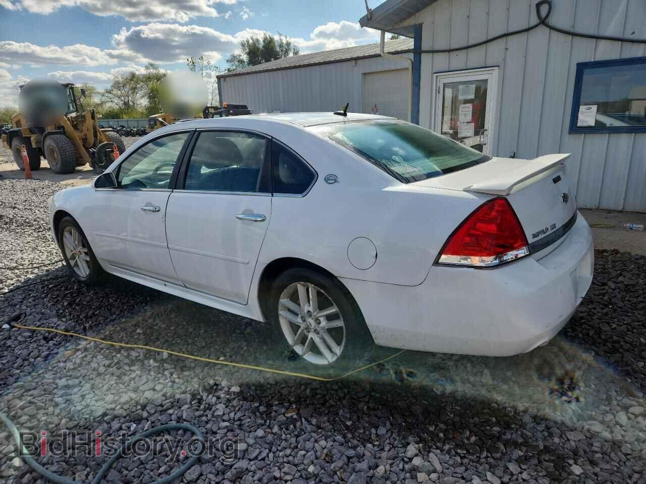2011 CHEVROLET IMPALA - VIN: 2G1WC5EM3B1159766 - Фото 2