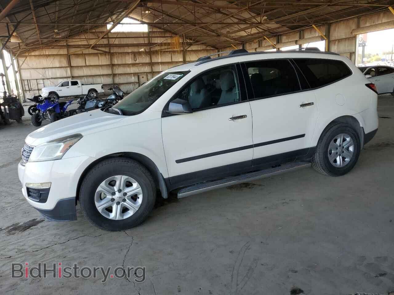 Photo 1GNKRFED5EJ129387 - CHEVROLET TRAVERSE 2014