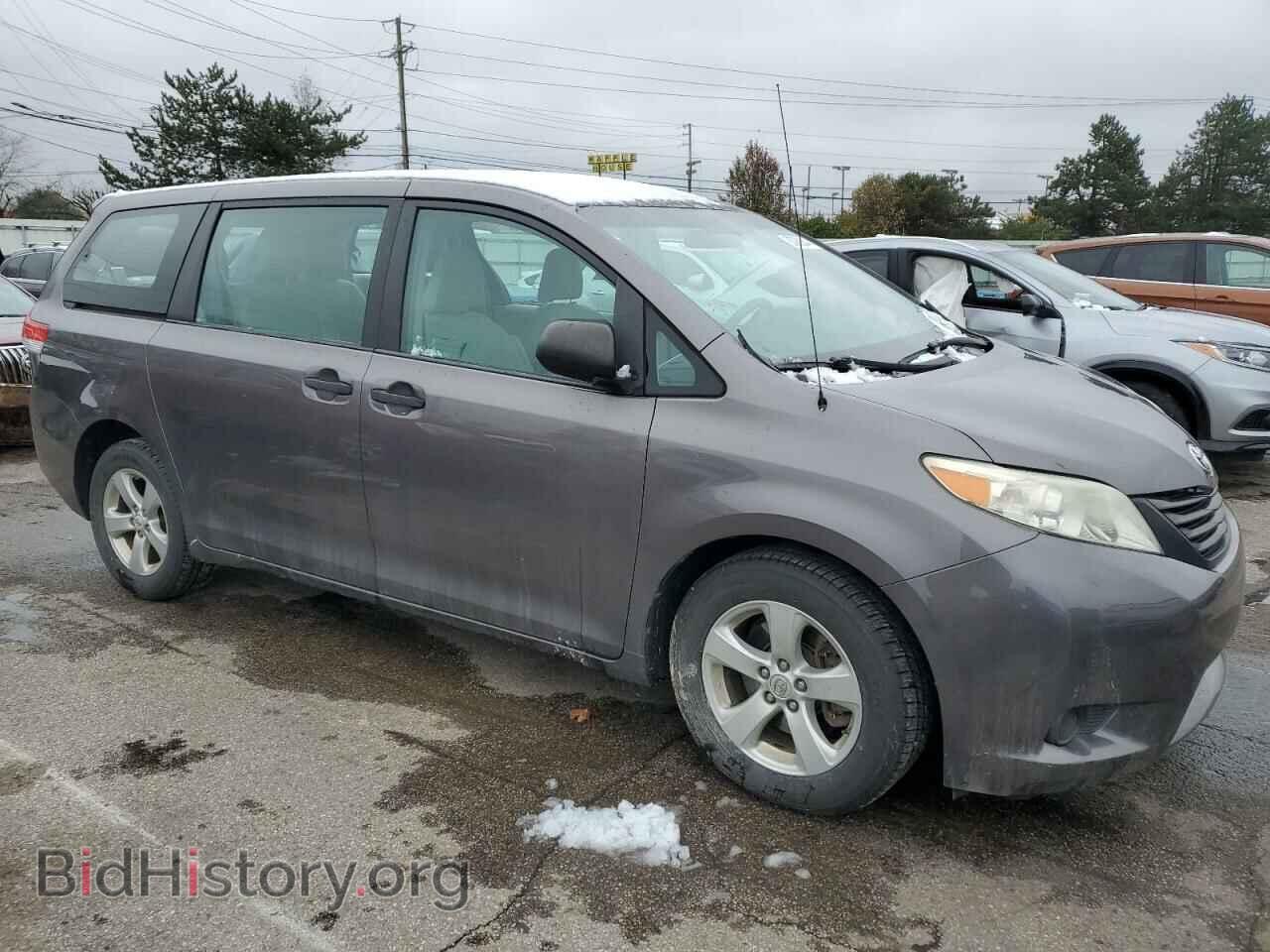 2012 TOYOTA All Models - VIN: 5TDZK3DC8CS232211 - Фото 4