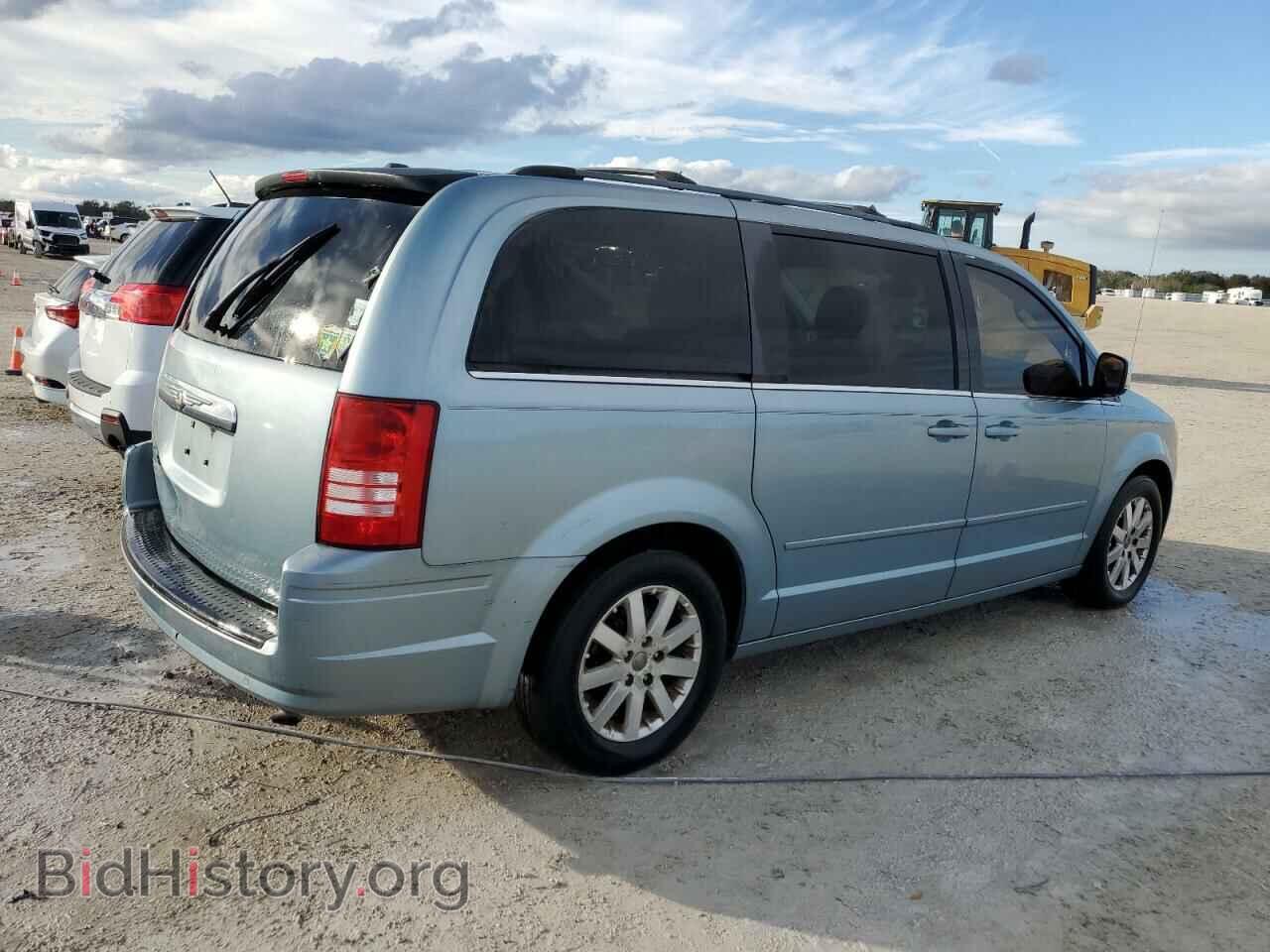 2008 CHRYSLER MINIVAN - VIN: 2A8HR54P48R672635 - Фото 3