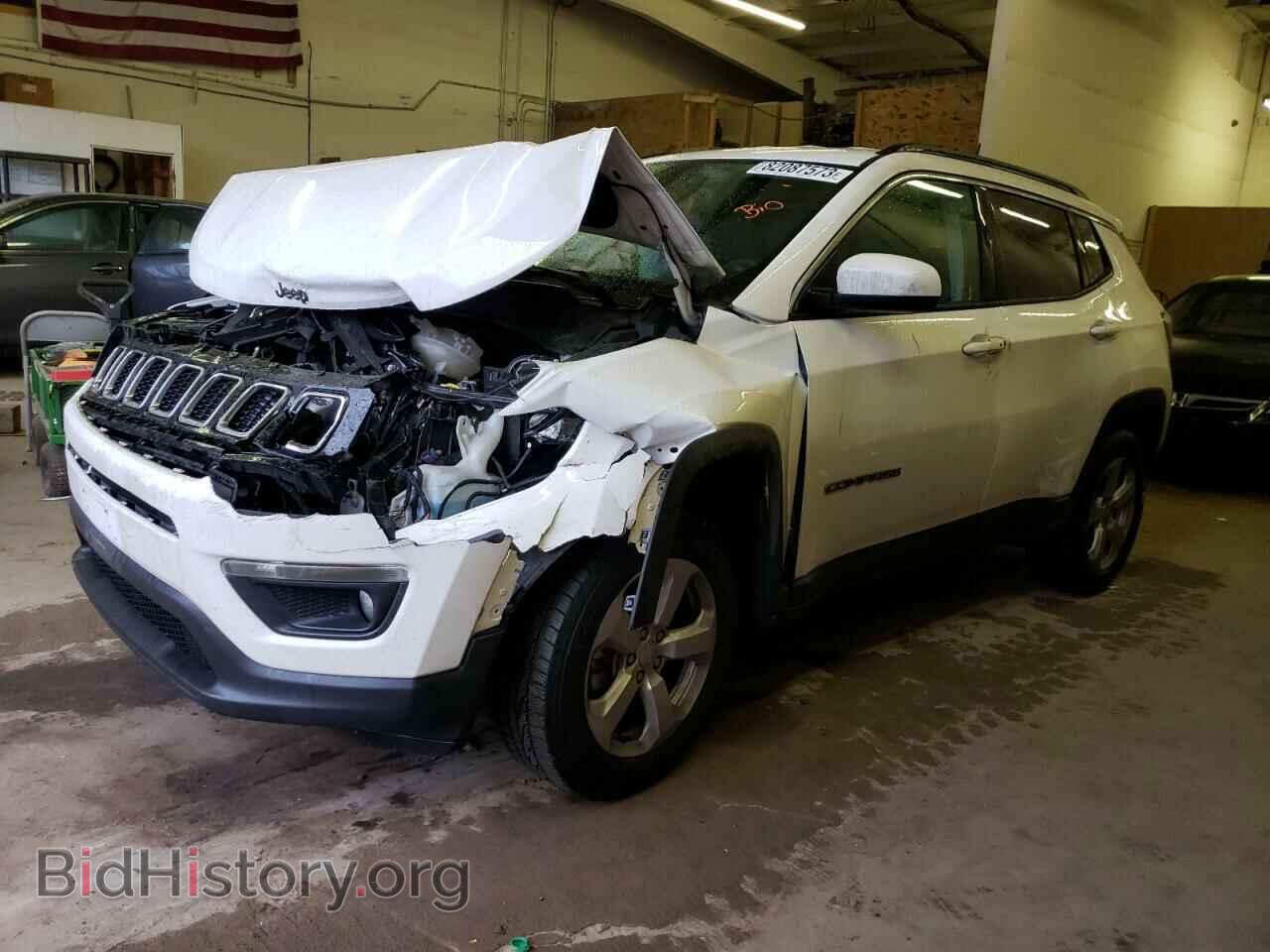 Фотография 3C4NJDBB0HT628678 - JEEP COMPASS 2017