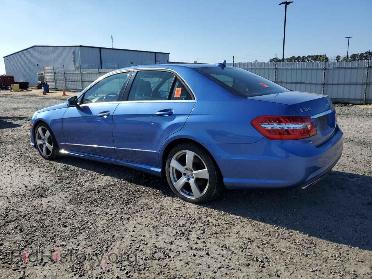 2011 MERCEDES-BENZ E-CLASS - VIN: WDDHF8HB2BA319957 - Фото 2