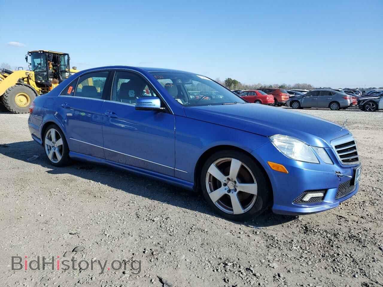 2011 MERCEDES-BENZ E-CLASS - VIN: WDDHF8HB2BA319957 - Фото 4