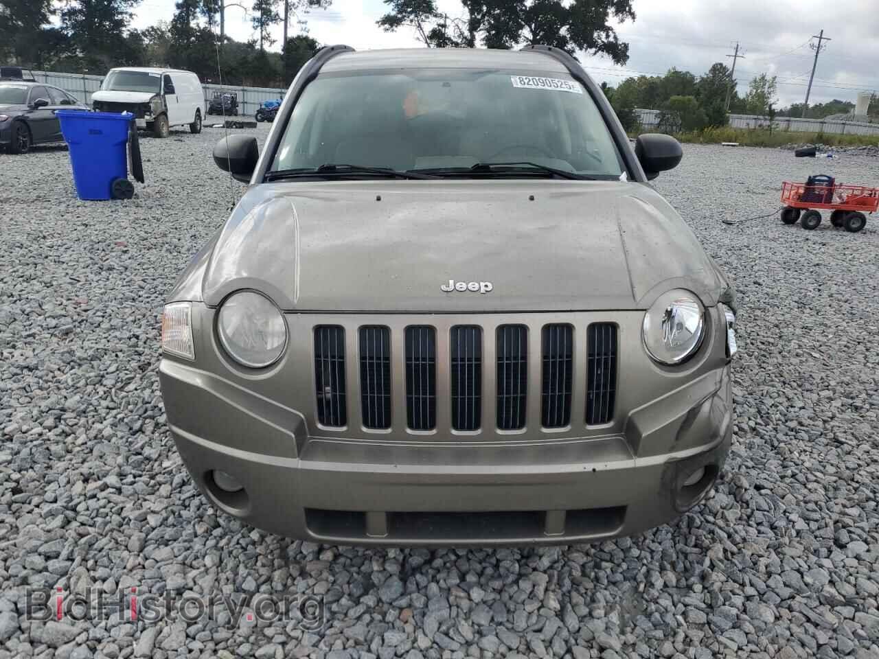 2008 JEEP COMPASS - VIN: 1J8FT47098D660985 - Фото 5