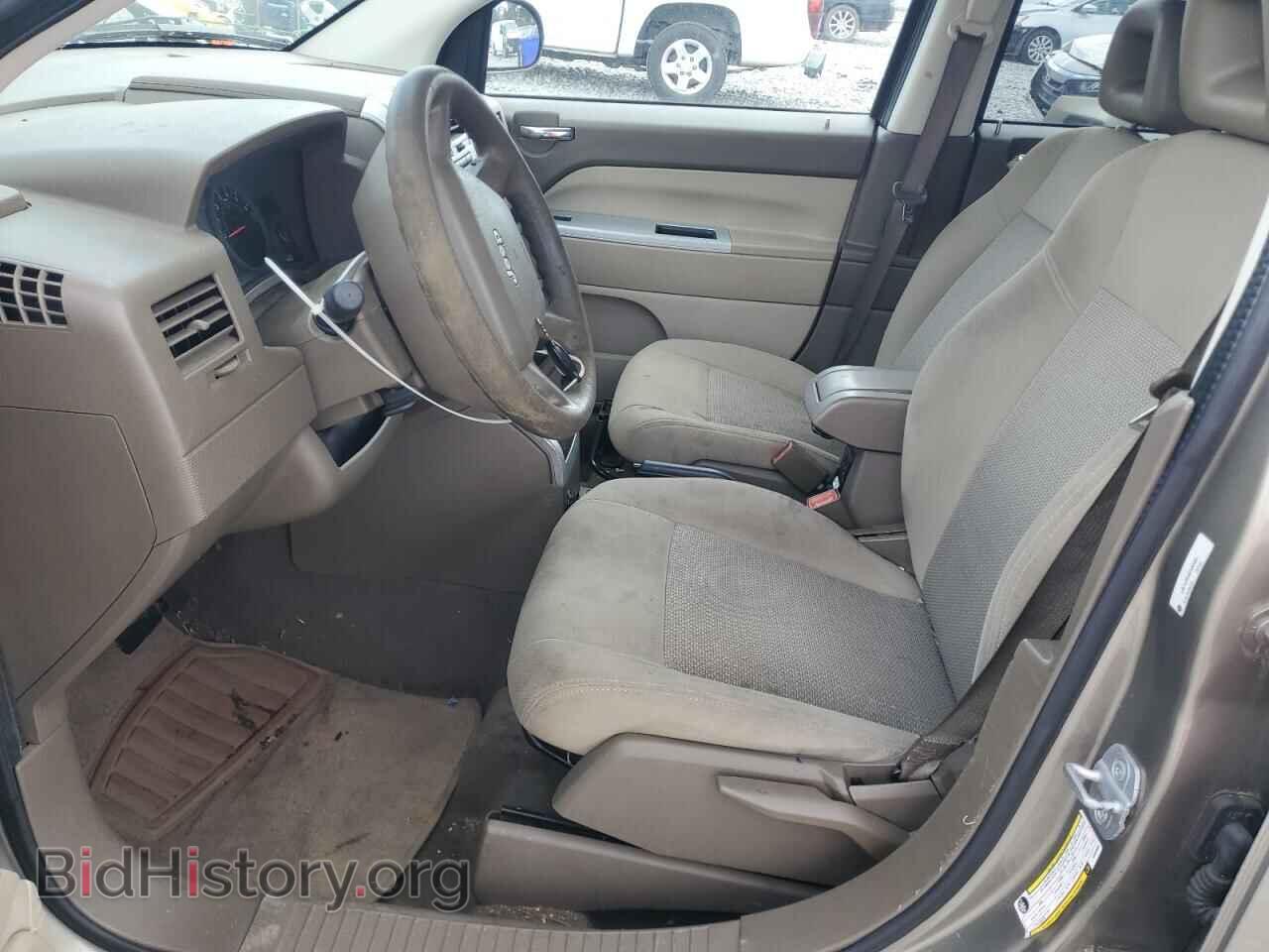 2008 JEEP COMPASS - VIN: 1J8FT47098D660985 - Фото 7
