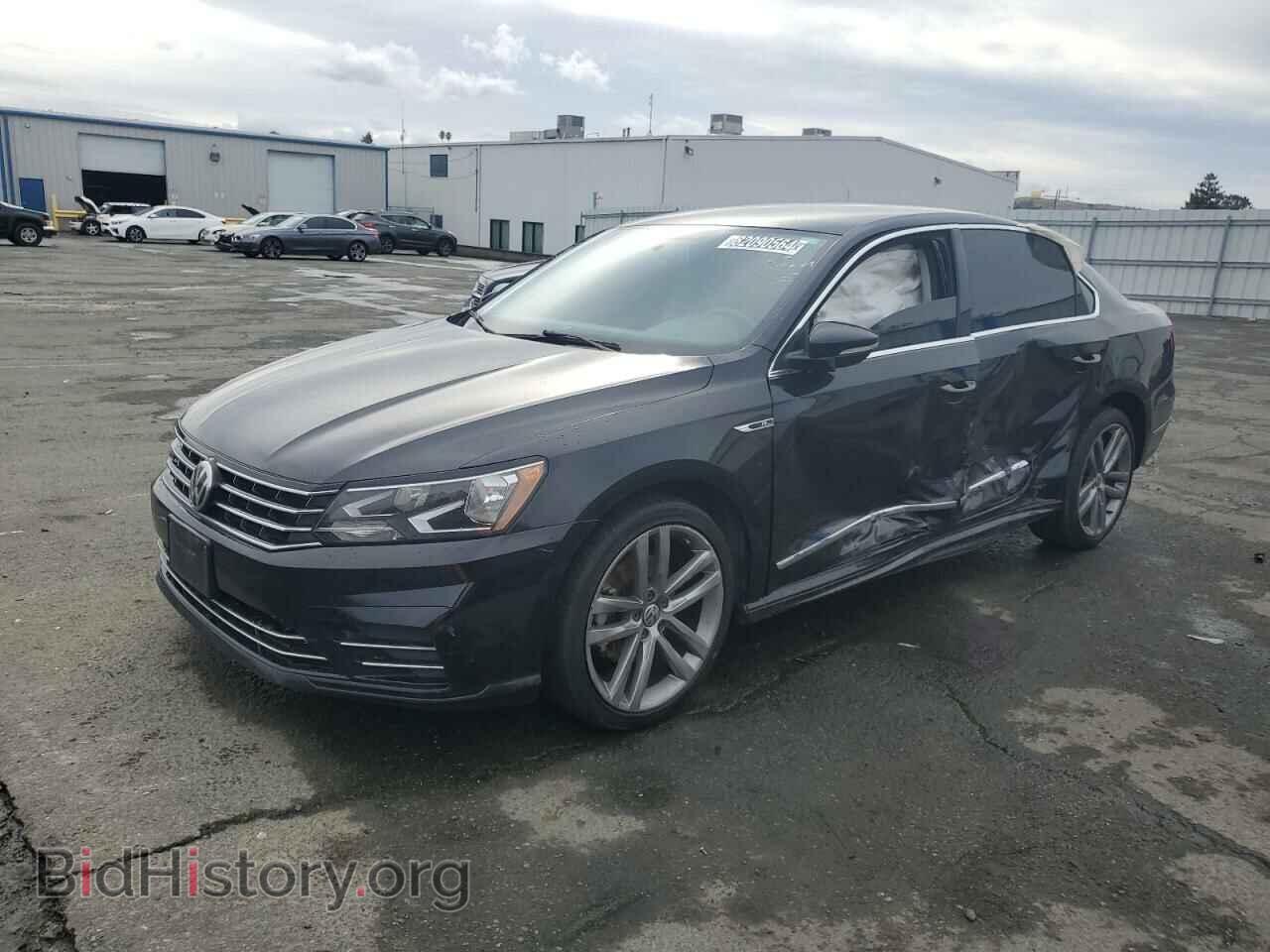 Photo 1VWDT7A33HC023760 - VOLKSWAGEN PASSAT 2017