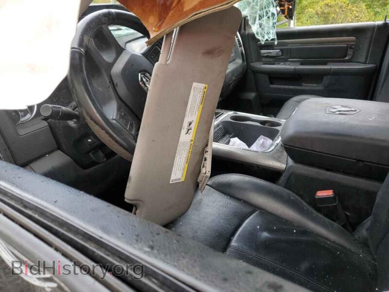 2018 RAM 1500 (VIN 1C6RR7HT2JS128354) — фото 8 из 14