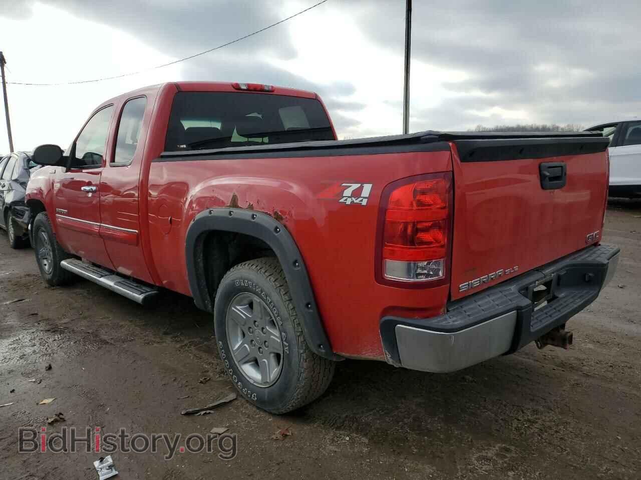 2013 GMC SIERRA - VIN: 1GTR2VE79DZ115850 - Фото 2