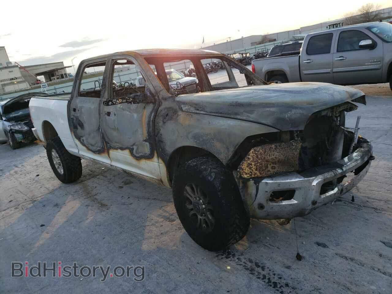 2017 RAM 2500 - VIN: 3C6UR5FL2HG655653 - Фото 4