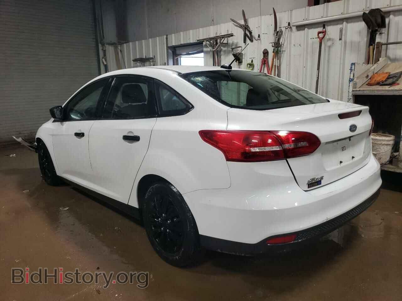 2016 FORD FOCUS - VIN: 1FADP3E21GL381204 - Фото 2