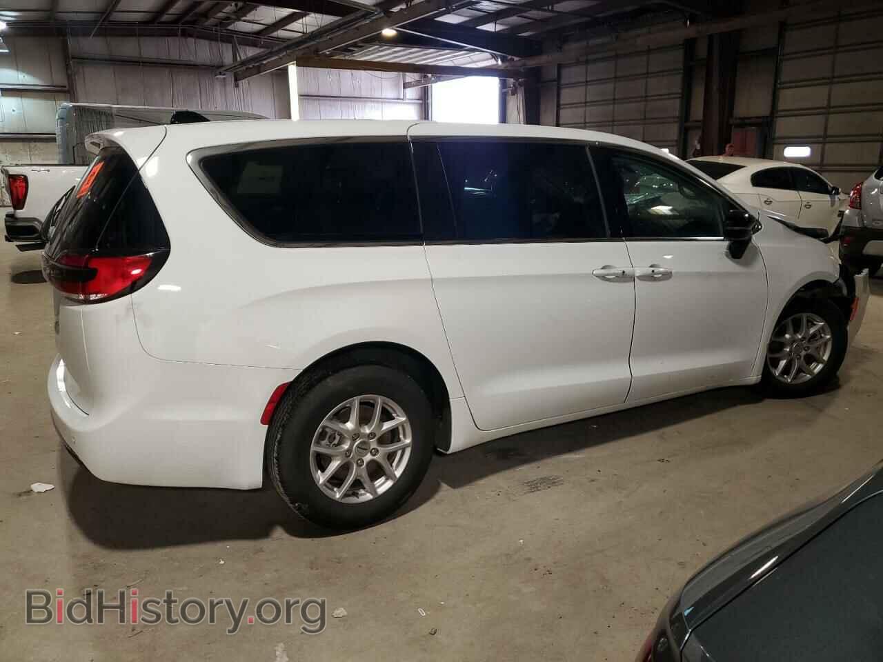 2024 CHRYSLER PACIFICA - VIN: 2C4RC1BG2RR125194 - Фото 3