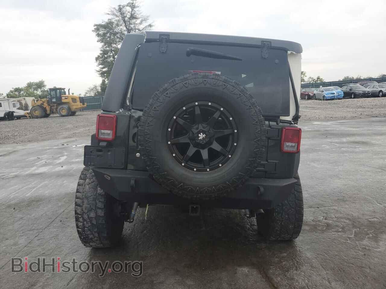 2011 JEEP WRANGLER - VIN: 1J4AA2D16BL581175 - Фото 6