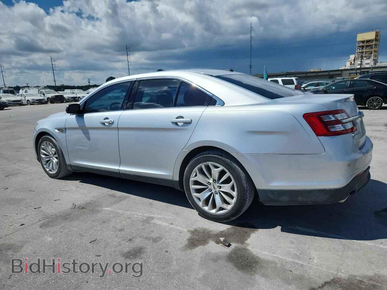 2017 FORD TAURUS - VIN: 1FAHP2F82HG116509 - Фото 2