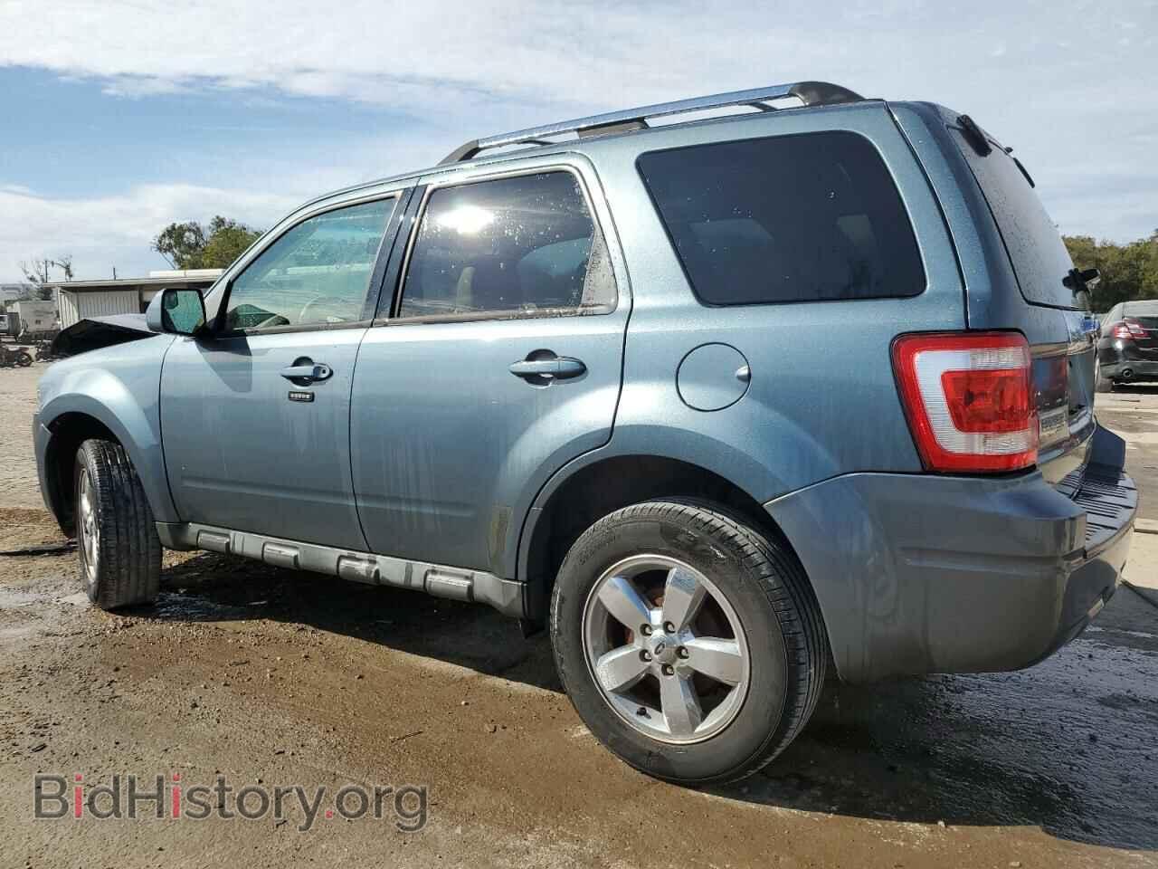 2011 FORD ESCAPE - VIN: 1FMCU0E77BKA36830 - Фото 2