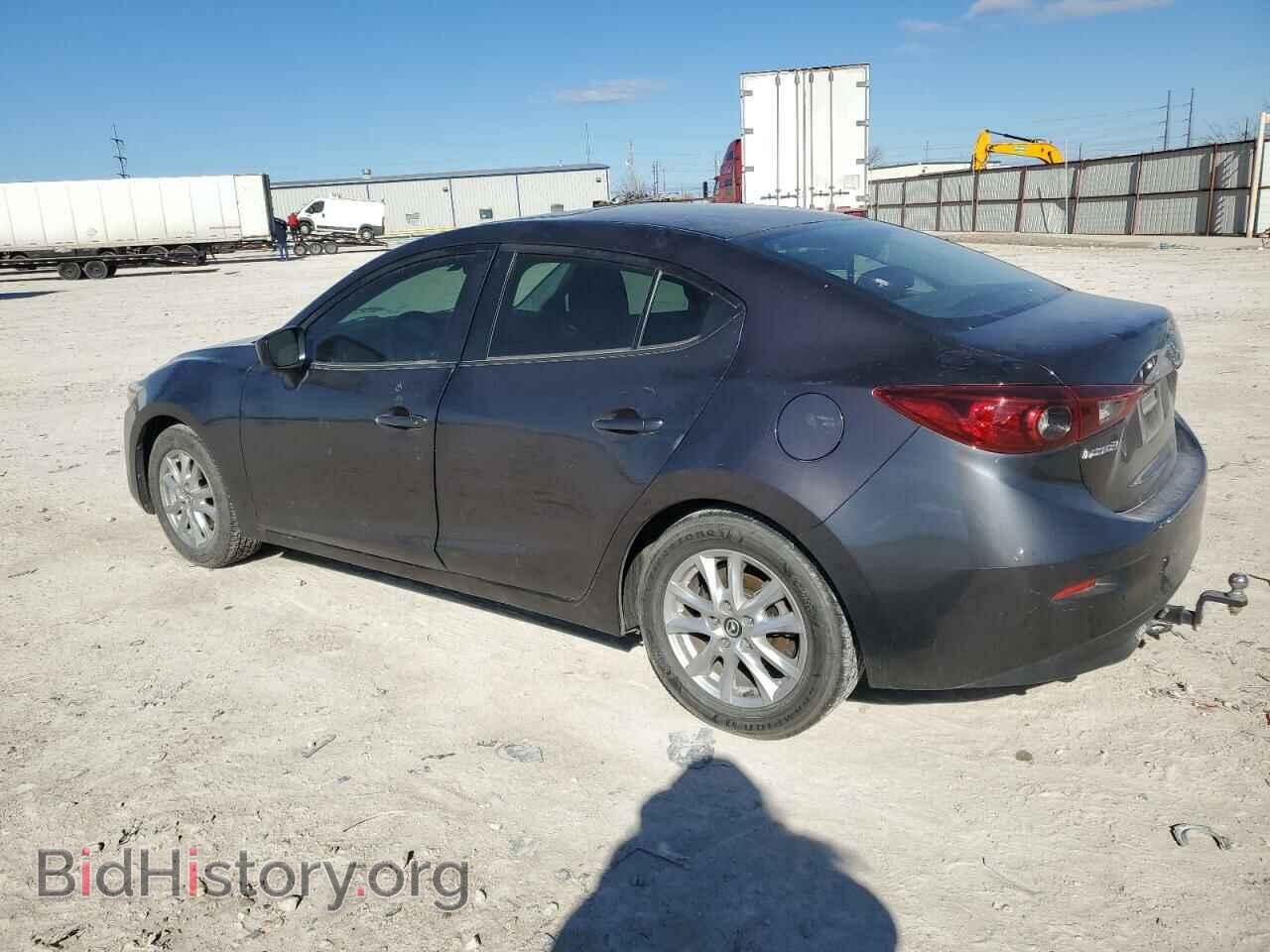 2018 MAZDA 3 - VIN: 3MZBN1U77JM243940 - Фото 2