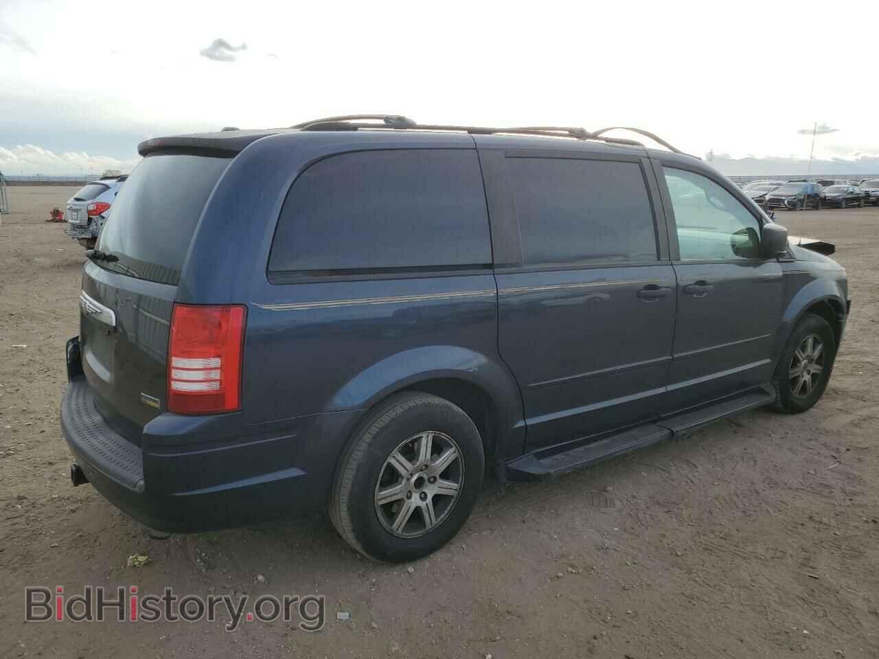 2008 CHRYSLER MINIVAN - VIN: 2A8HR44H98R110376 - Фото 3
