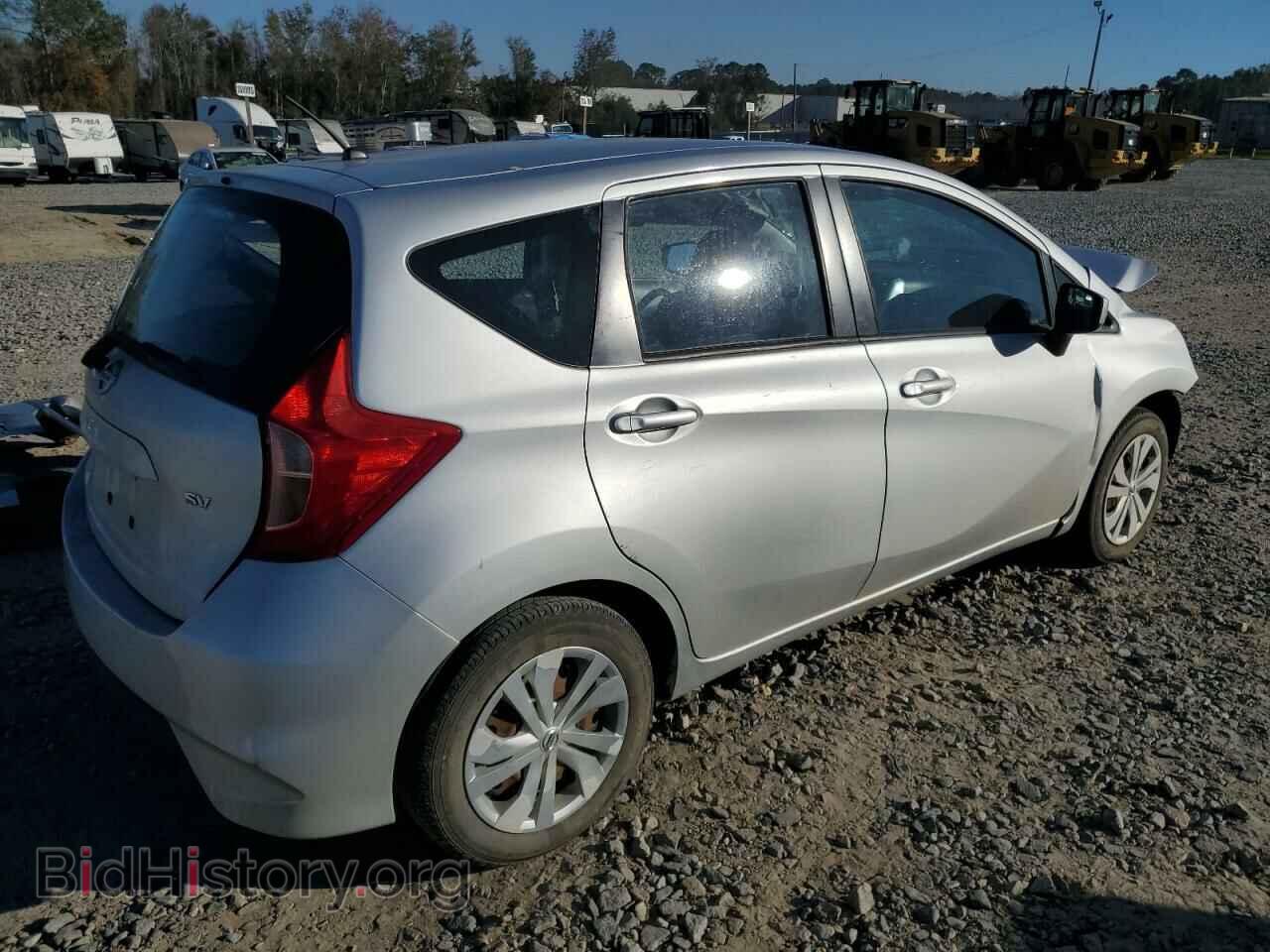 2019 NISSAN VERSA - VIN: 3N1CE2CP3KL363257 - Photo 3