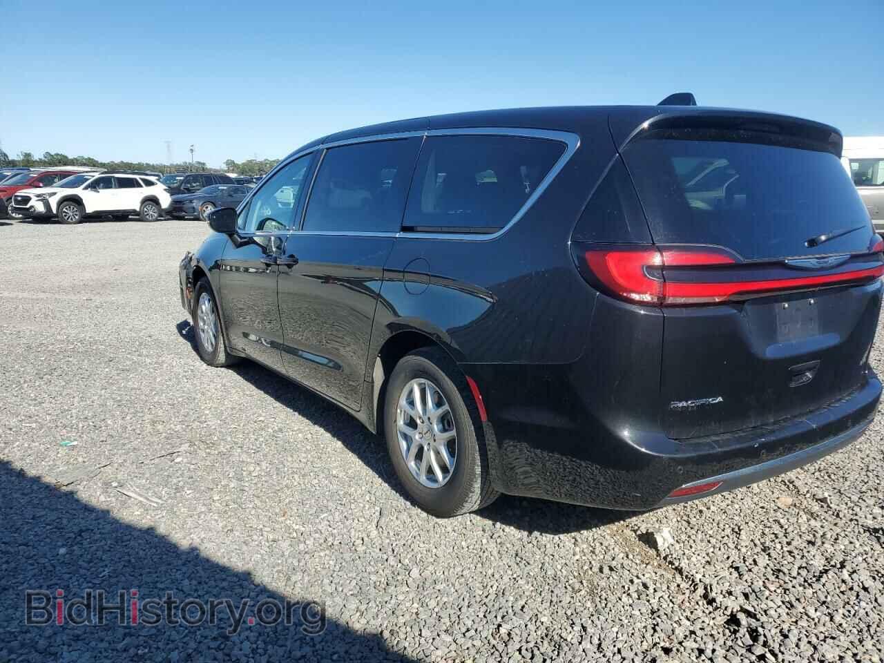 2023 CHRYSLER PACIFICA - VIN: 2C4RC1BG6PR624819 - Фото 2