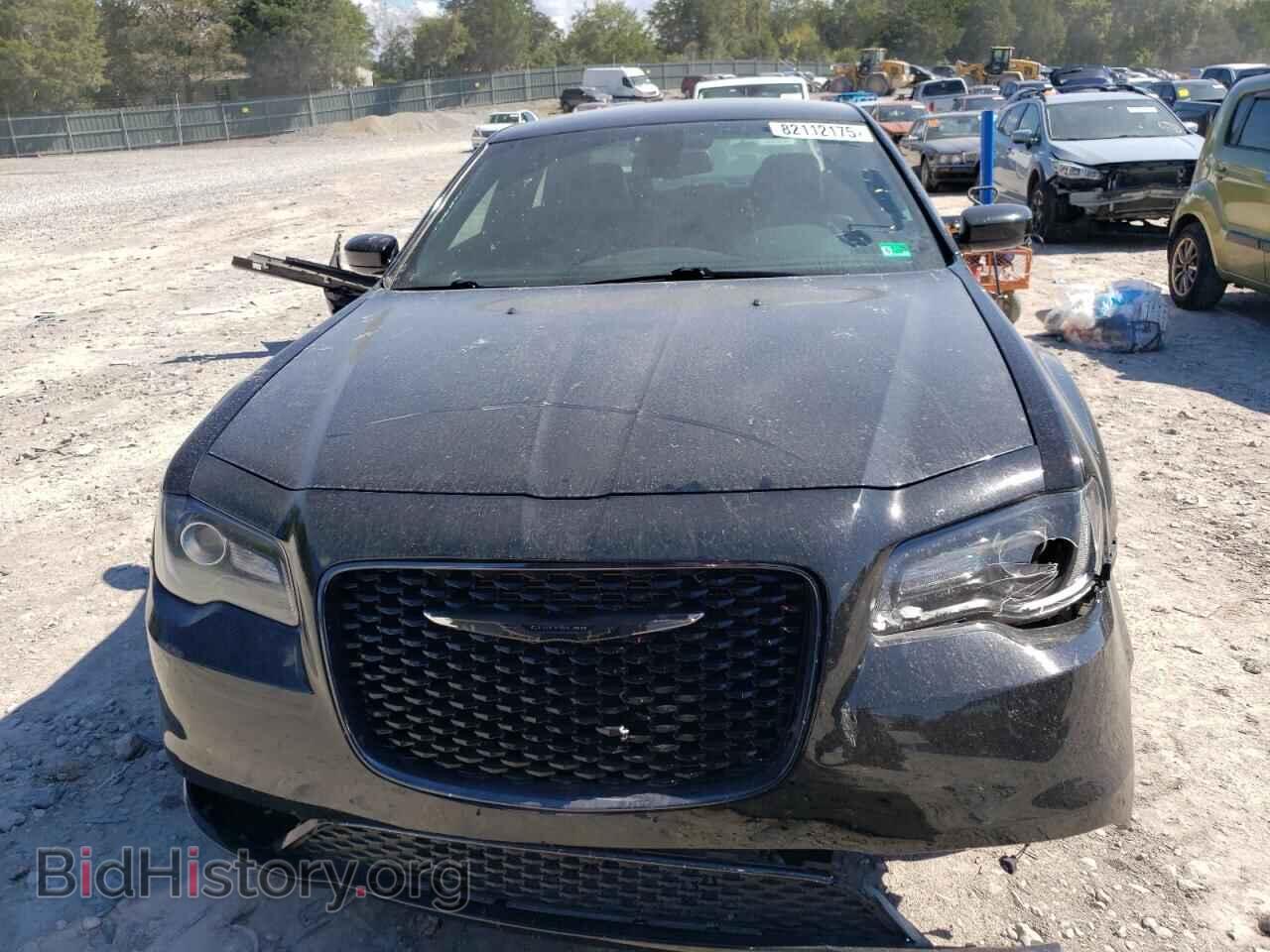 2019 CHRYSLER 300 - VIN: 2C3CCAGG3KH542824 - Photo 5
