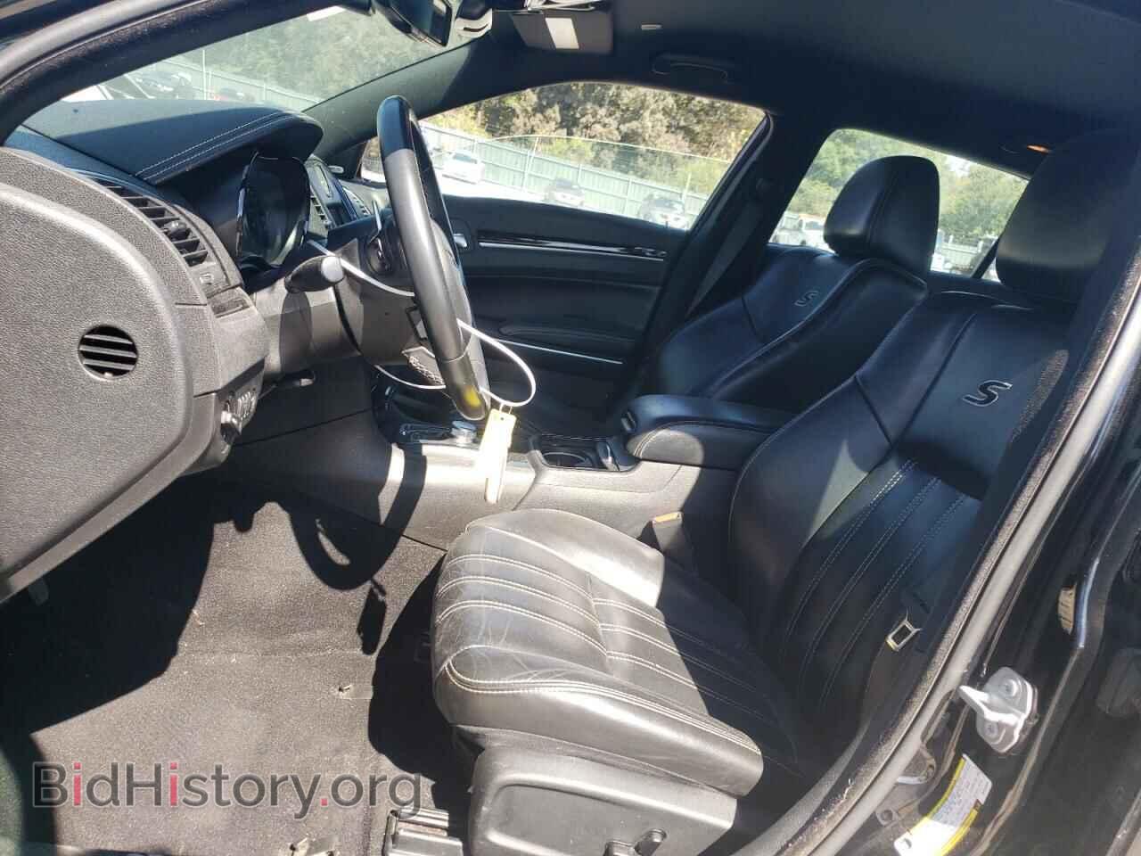 2019 CHRYSLER 300 - VIN: 2C3CCAGG3KH542824 - Photo 7
