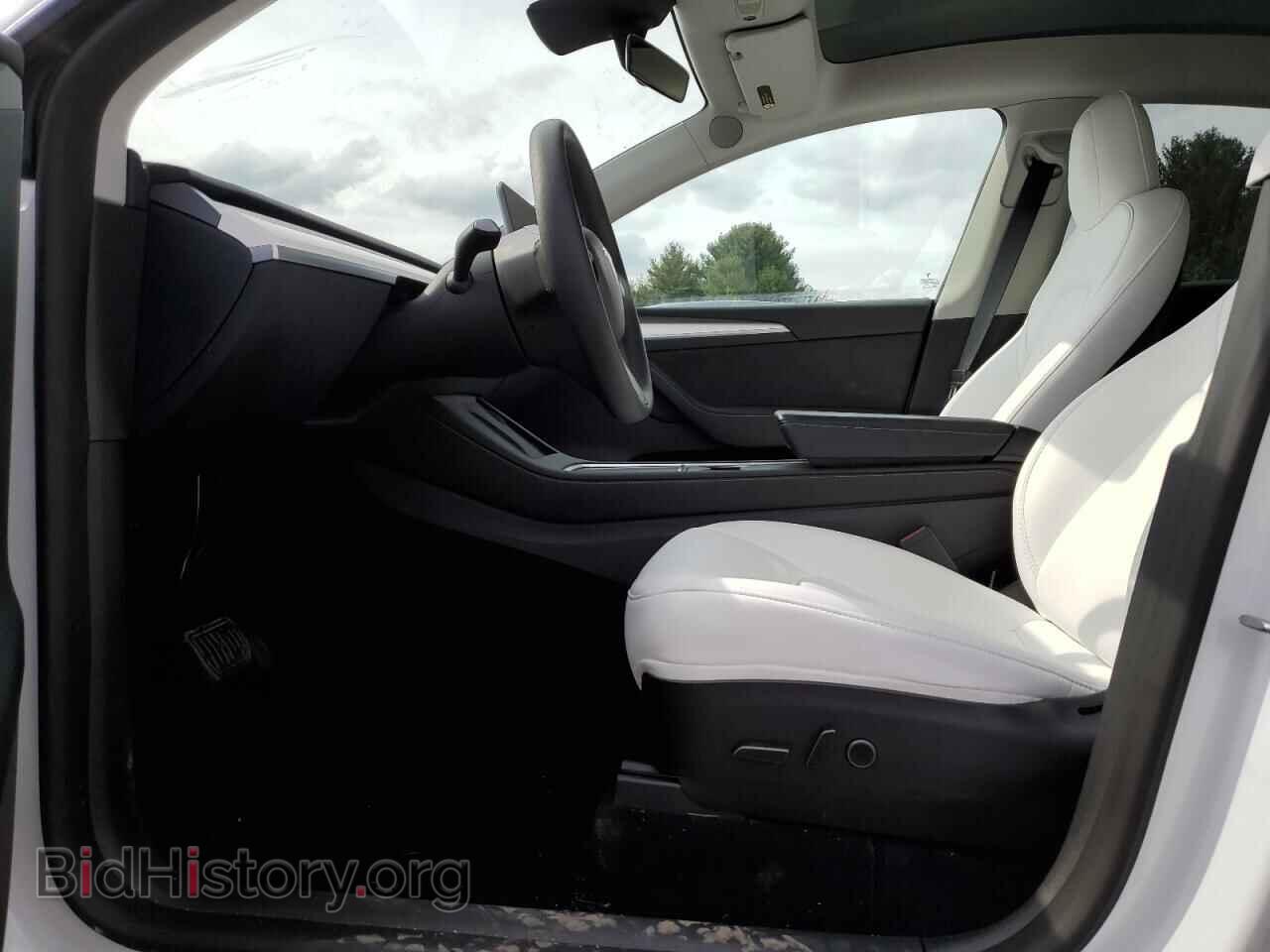 2023 TESLA MODEL Y - VIN: 7SAYGDEE5PF666554 - Photo 7