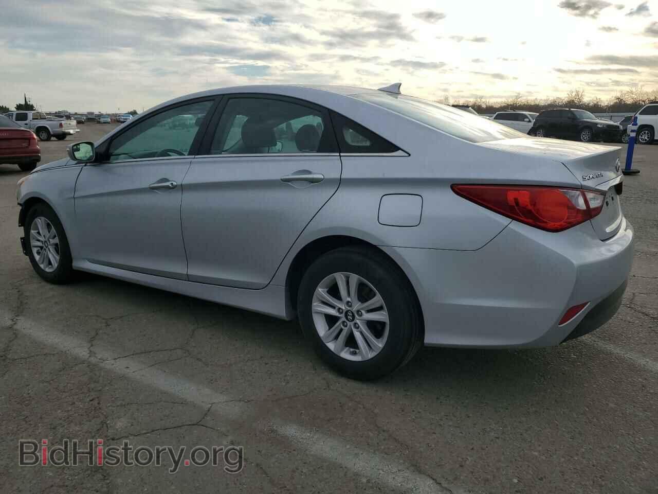 2014 HYUNDAI SONATA - VIN: 5NPEB4AC9EH868931 - Фото 2