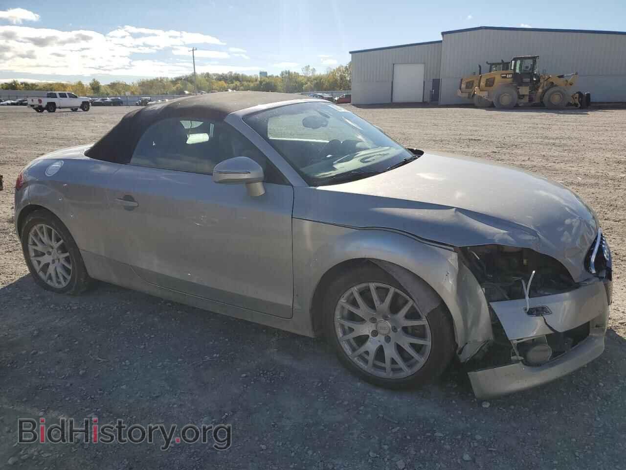 2009 AUDI TT - VIN: TRURD38J891002828 - Photo 4