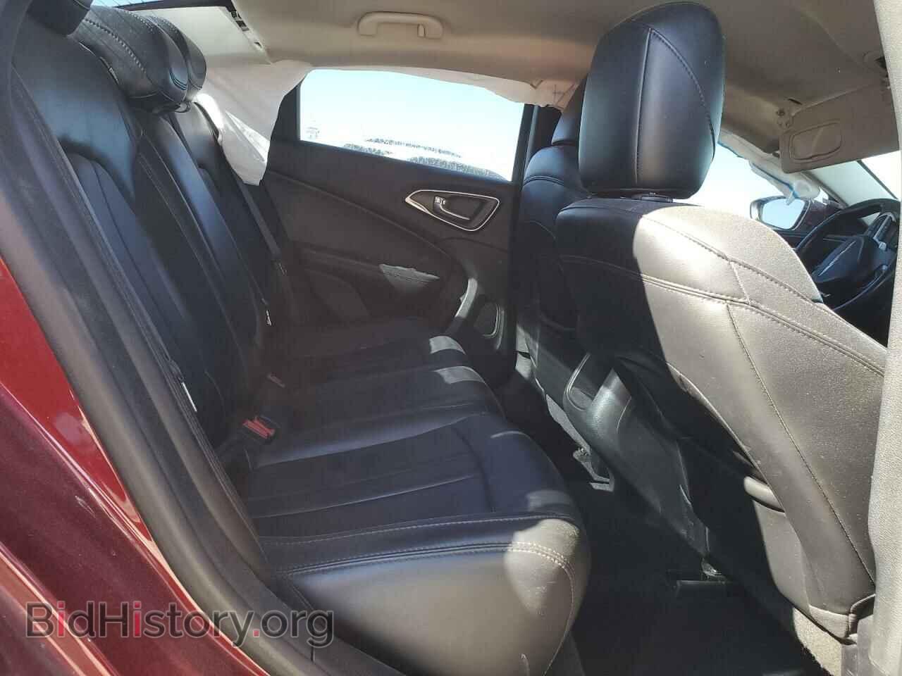 2016 CHRYSLER 200 - VIN: 1C3CCCAB1GN178846 - Фото 10
