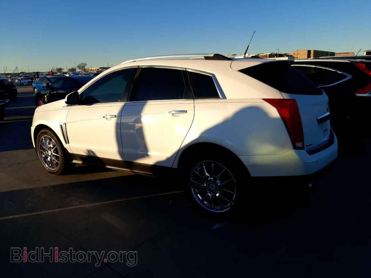 2014 CADILLAC SRX - VIN: 3GYFNDE3XES664547 - Фото 2