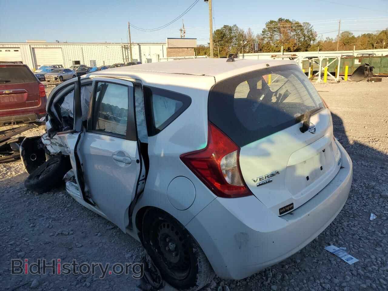 2014 NISSAN VERSA - VIN: 3N1CE2CP2EL409701 - Фото 2