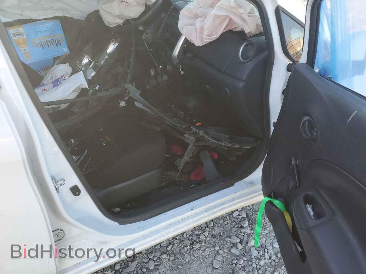2014 NISSAN VERSA - VIN: 3N1CE2CP2EL409701 - Фото 8